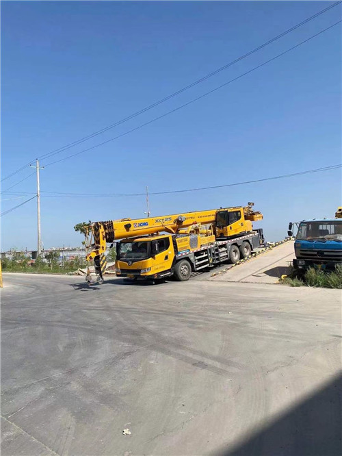 怀安县吊车作业时，可能会产生哪些额外收费项目？